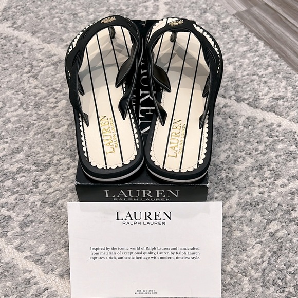 🖤 Ralph Lauren Rosalind Black Sandals in Size 6! - Picture 2 of 9